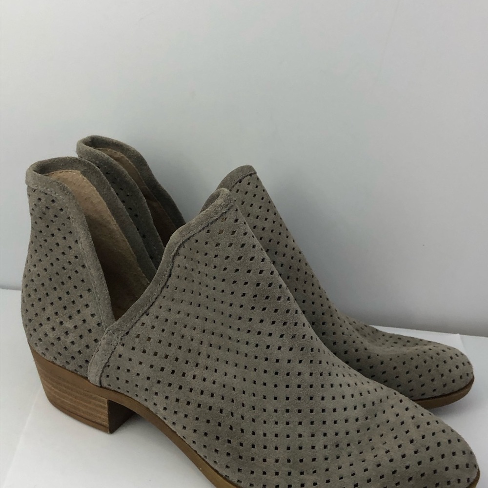 Lucky Brand Women's Boots Brooklin Perforated Suede stacked Heel Bootie 8